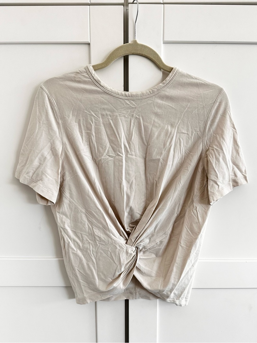 Lululemon Beige Knot Front Short Sleeve Shirt Size 4
